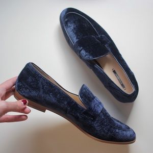 ZARA VELVET LOAFER